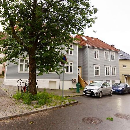 New! Modern Apartment In Historic Area Of Bergen! Zewnętrze zdjęcie